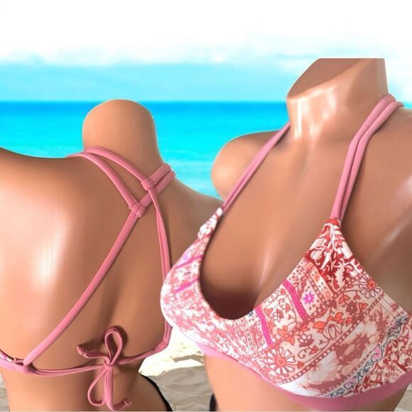 Xhilaration Swimwear l Dusty Rose Pink Patterned Bikini Top l S l EUC - Picture 1 of 10